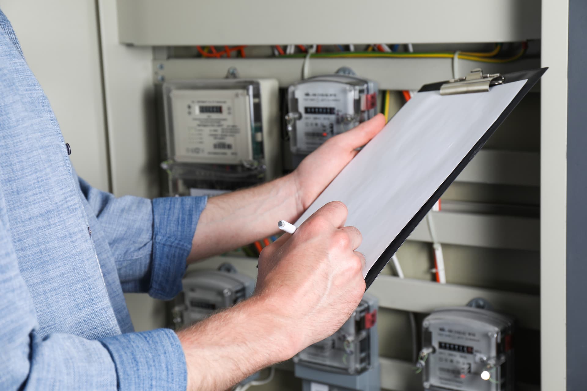 What Electrical Certificate Should You Get After a Rewire?